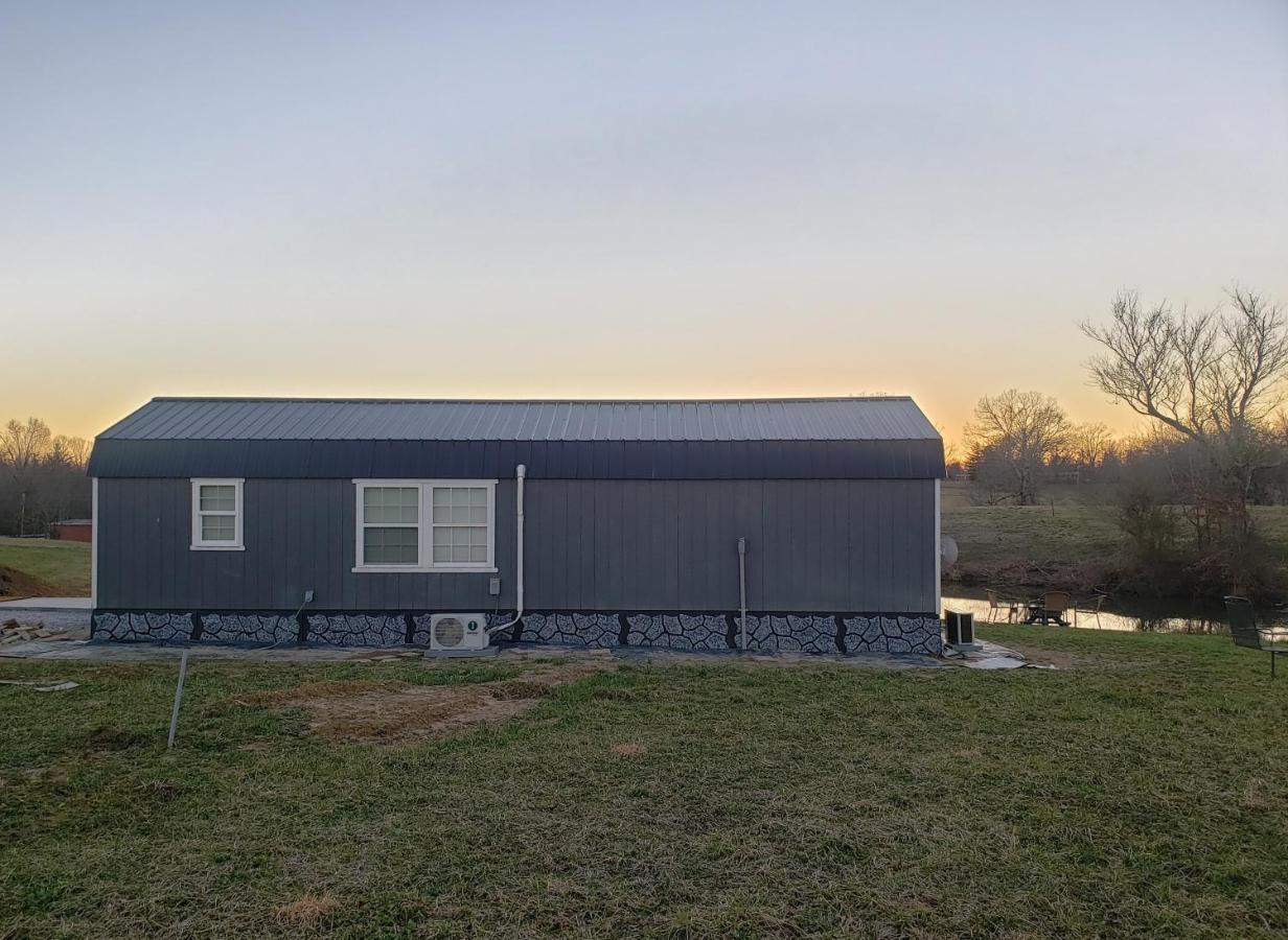 Vila Little House By The Pond Oneida Exteriér fotografie